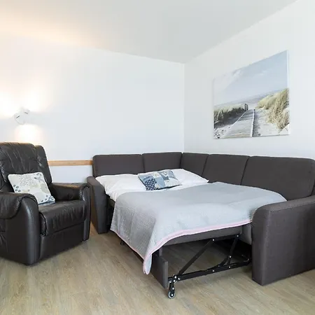 Apartment Strandhotel 35 *